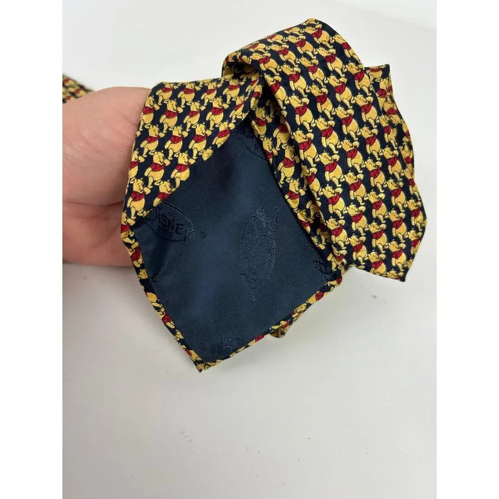 Vintage Disney Store Winnie The Pooh Men's Neck Tie 100% Silk Made in Italy